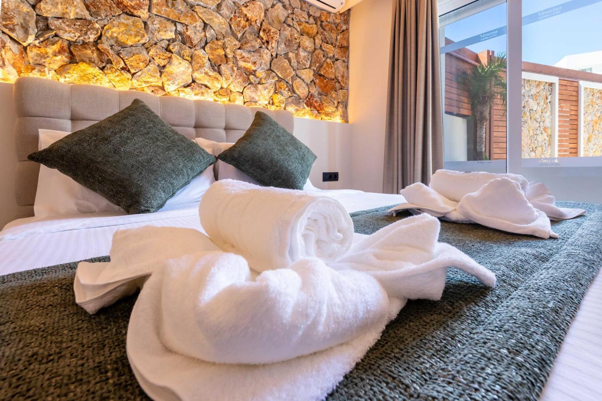 Venezia Luxury Living Villas, Faliraki Exterior photo